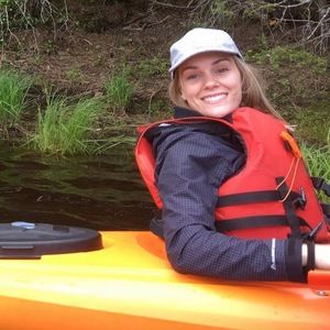 Meet your Posher, Noemie